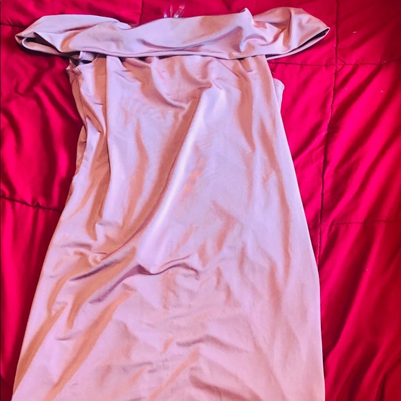 Mauve Ruched dress - Fashion Nova - Picture 6 of 7